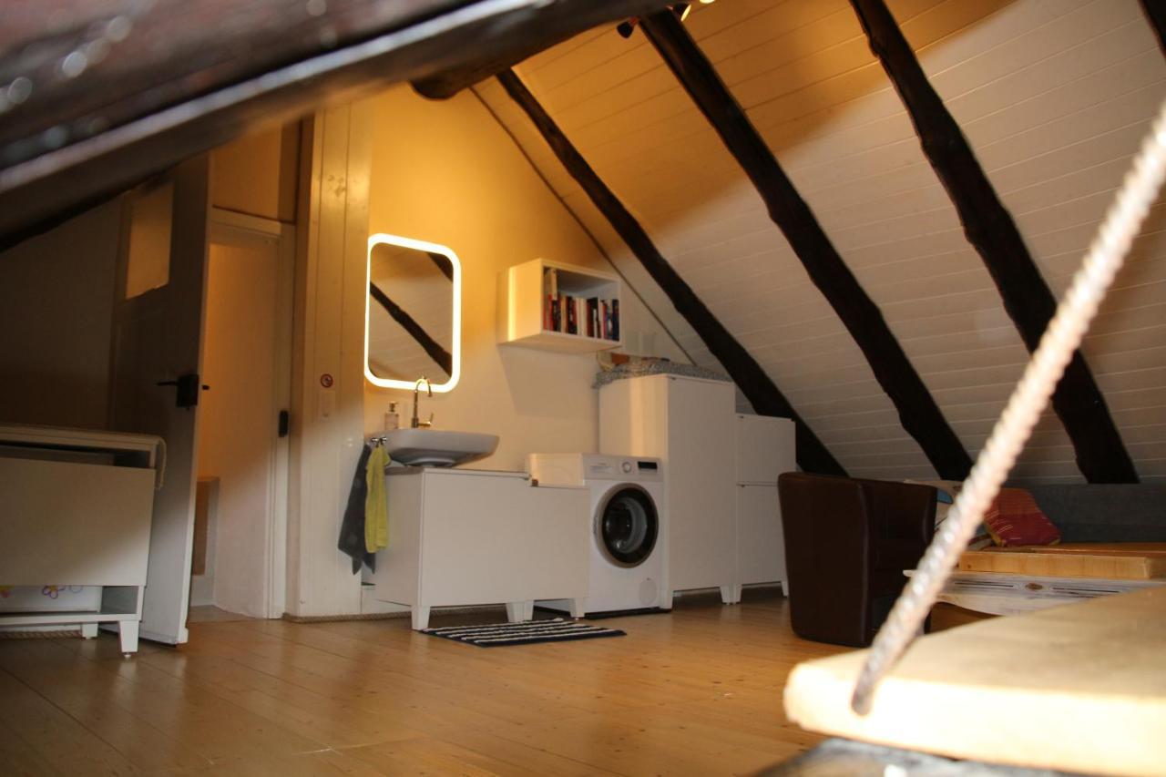 Airolo With Private Parking Apartment ภายนอก รูปภาพ