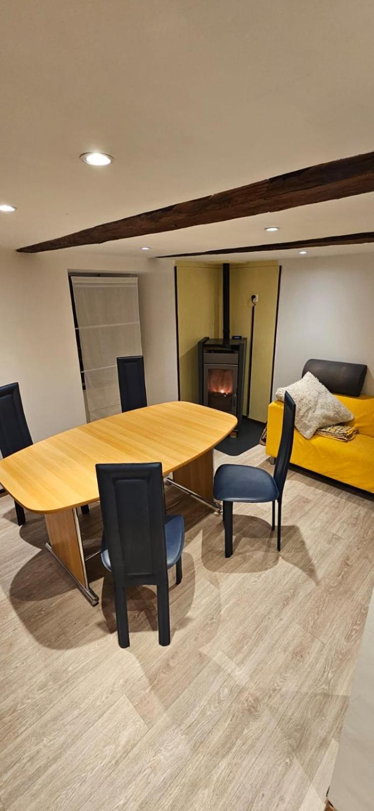 Airolo With Private Parking Apartment ภายนอก รูปภาพ